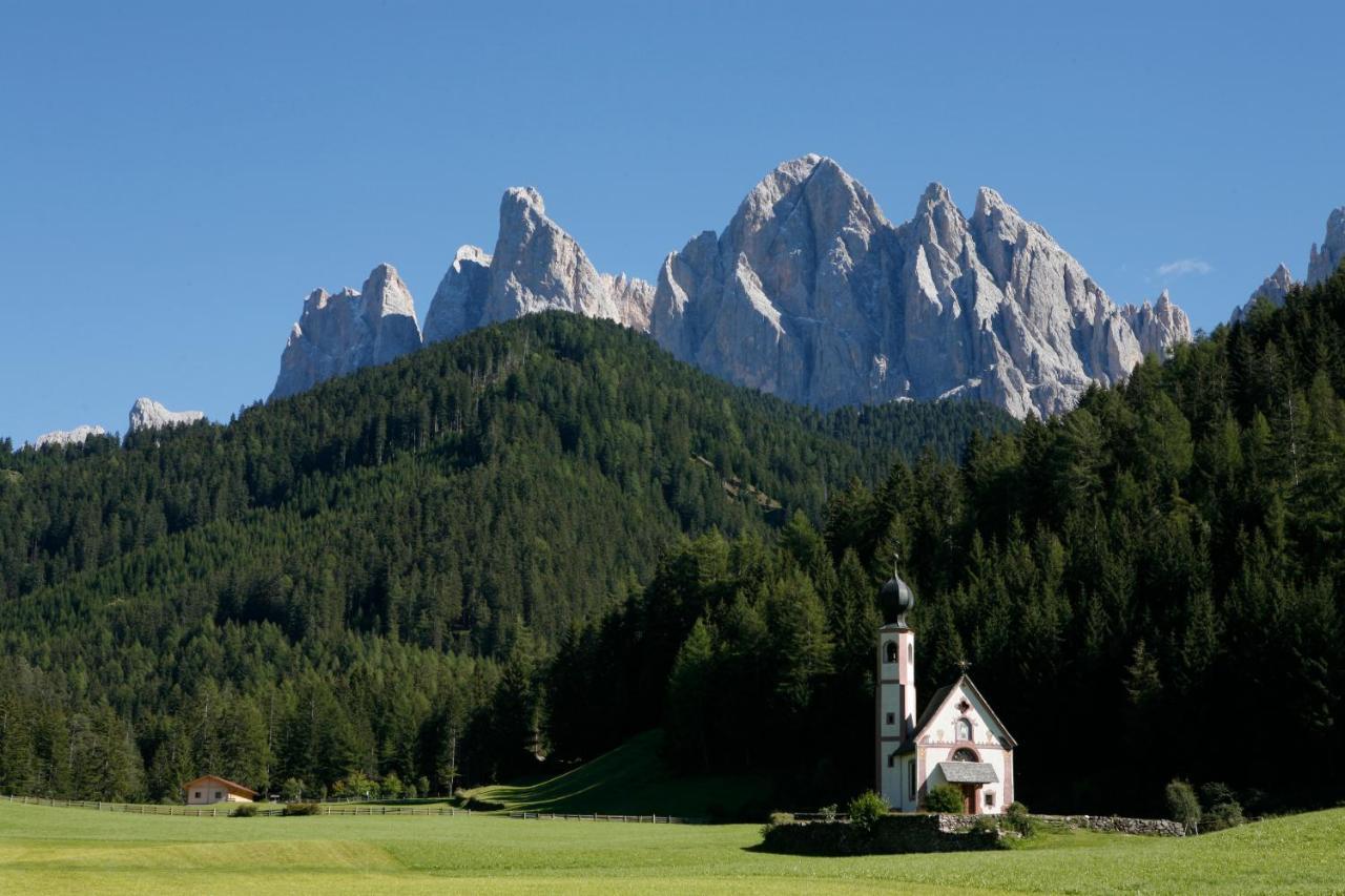 Hotel Ranuimuellerhof Funes  Zewnętrze zdjęcie