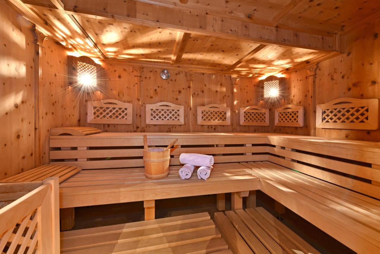 Hotel Ranuimuellerhof Funes  Zewnętrze zdjęcie