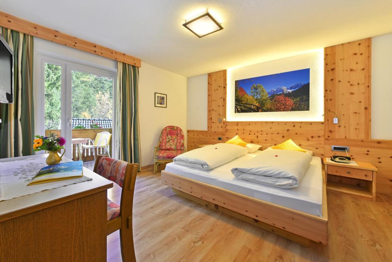 Hotel Ranuimuellerhof Funes  Zewnętrze zdjęcie
