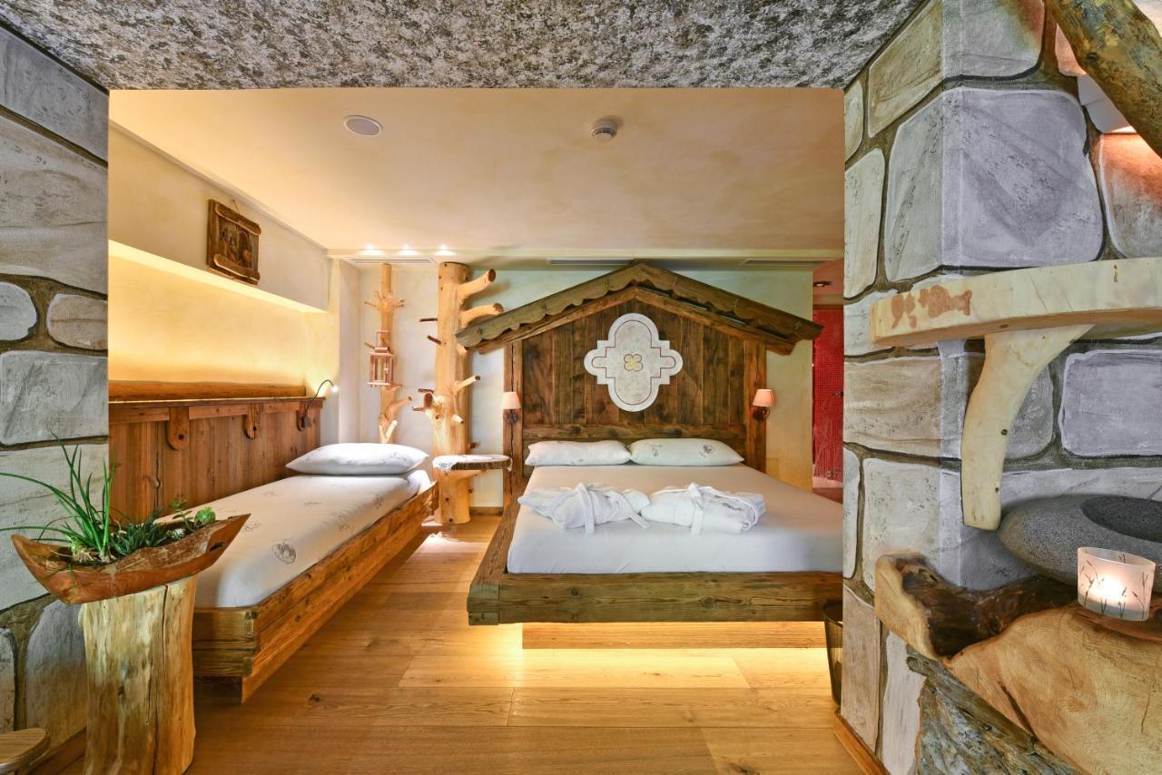 Hotel Ranuimuellerhof Funes  Zewnętrze zdjęcie