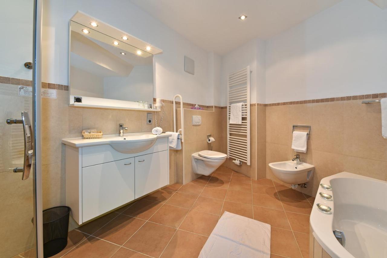 Hotel Ranuimuellerhof Funes  Zewnętrze zdjęcie